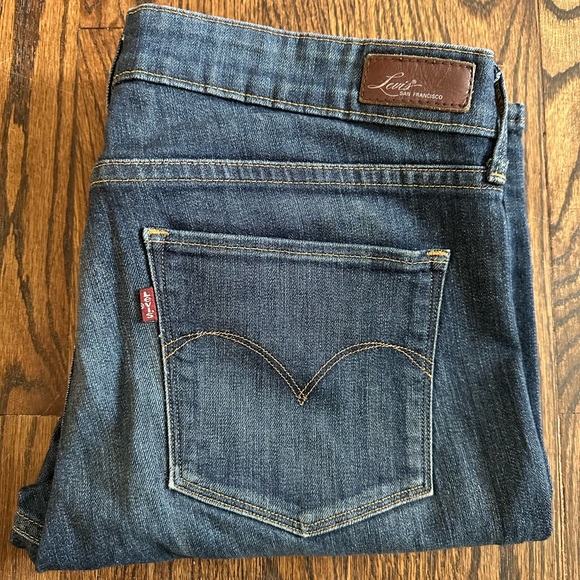 Levi Demi Curve Straight Leg Indigo Wash - 30x34-women’s - Picture 4 of 4